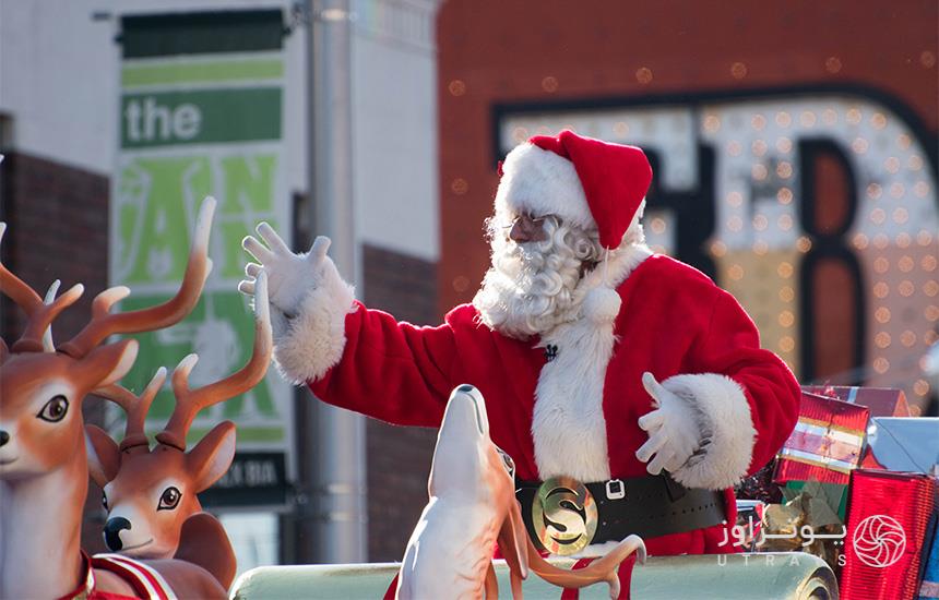 رژه بابانوئل ها در کریسمس کانادا